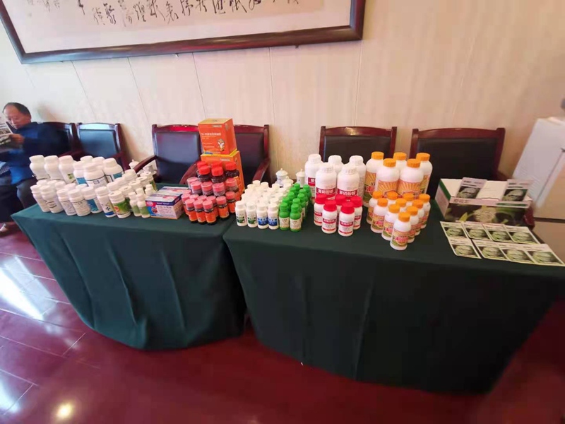 鄭（zhèng）州91抖阴下载_生化（huà）攜手資陽華農農業召開產品推介會(圖1)